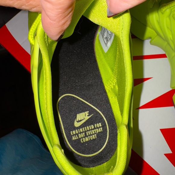 Nike Air Presto
Tenis Ball (Women's) Size 7 US Size 4.5 UK - Picture 4 of 7